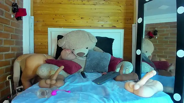 Snapshot of Dulcex69 chatting on 22, 5, 2026 Dulcex69 online show from 22, 5, 2026