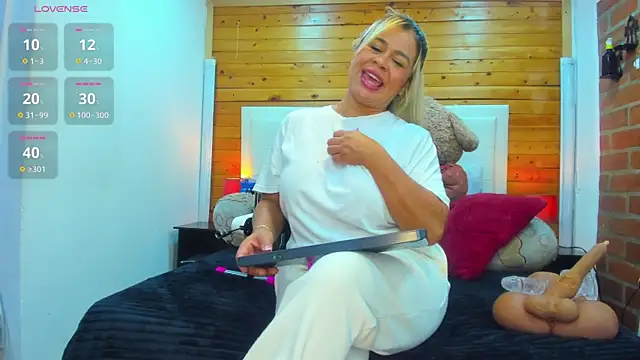 Dulcex69 online show from 22, 9, 2025