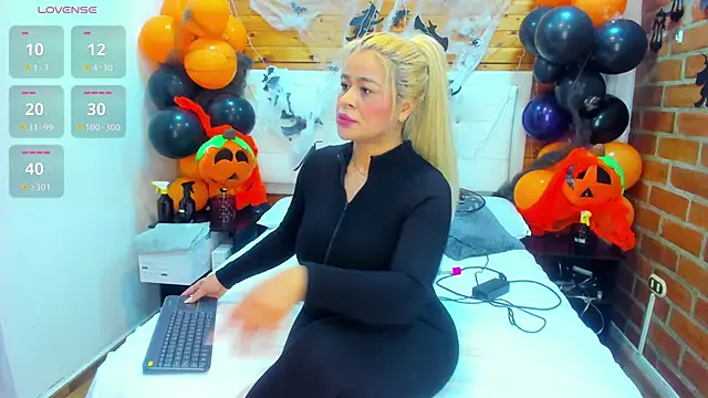 Dulcex69 online show from 14, 10, 2025