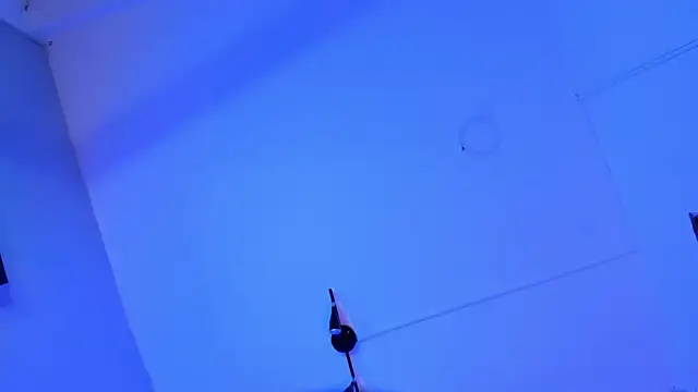 ALICEPOIXXXON online show from 11, 10, 2025