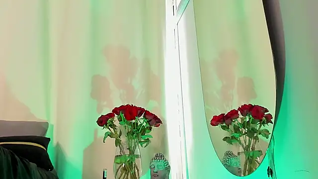 BambiiQueen online show from 16, 2, 2025