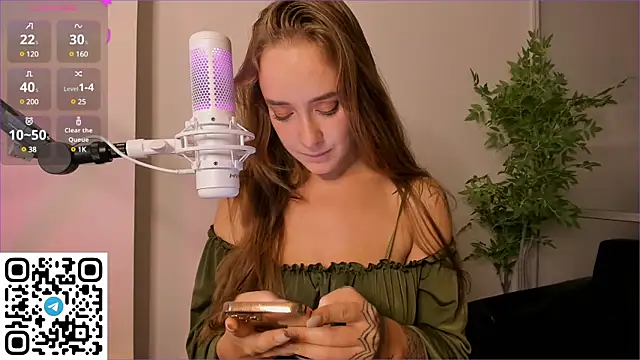 AngelPaull online show from 28, 2, 2025