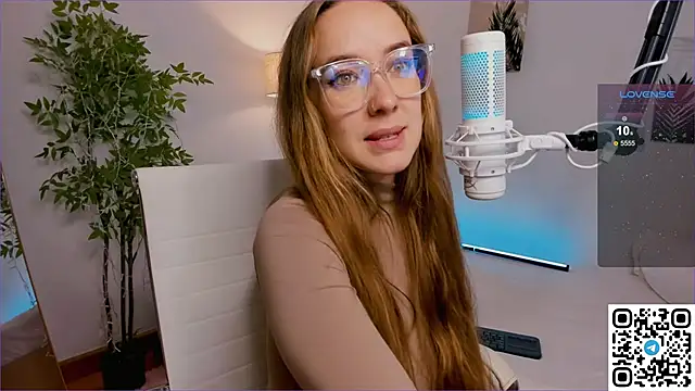 AngelPaull online show from 10, 10, 2025