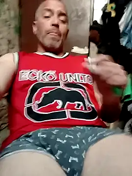 Snapshot of rodrig6987_1 chatting on 24, 10, 2025 rodrig6987 1 online show from 24, 10, 2025