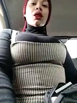 IamAlana  online show from 25, 2, 2025