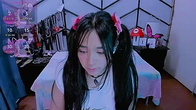 AlanaLuck online show from 10, 11, 2025