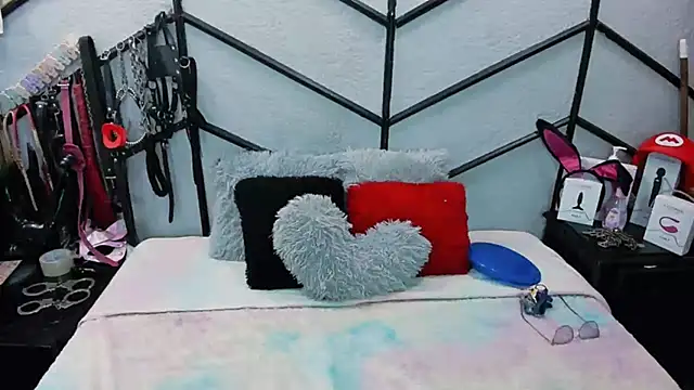 AlanaLuck online show from 24, 3, 2026