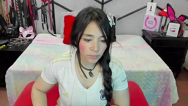 AlanaLuck online show from 9, 2, 2026