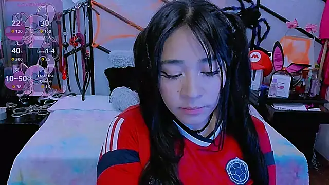 AlanaLuck online show from 18, 10, 2025