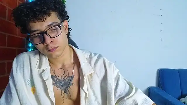 Demitryo online show from 9, 4, 2026