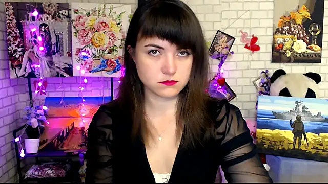 Darina M  online show from 18, 10, 2025