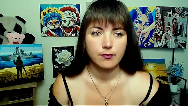 Snapshot of Darina_M_ chatting on 3, 7, 2026 Darina M online show from 3, 7, 2026