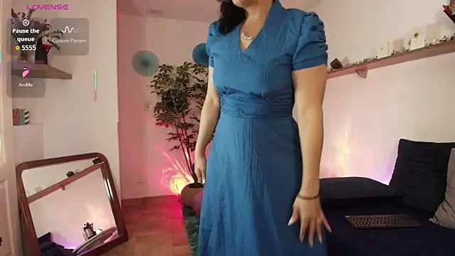 Snapshot of Elliee_ chatting on 19, 3, 2026 Elliee online show from 19, 3, 2026