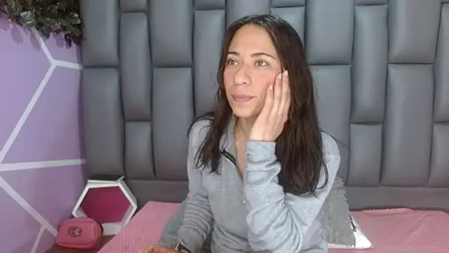 angelina ny online show from 25, 11, 2025