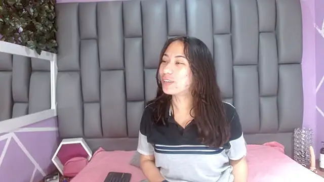 angelina ny online show from 14, 11, 2025