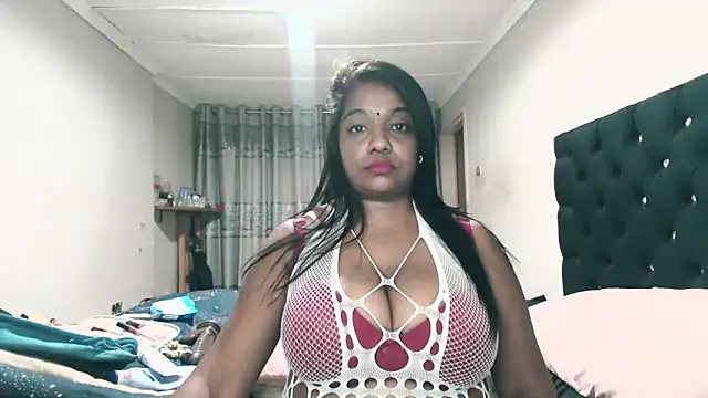 Indianmayaxoxo online show from 12, 5, 2026