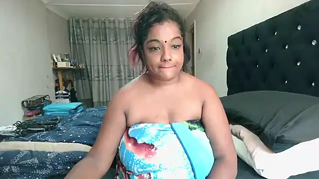 Indianmayaxoxo online show from 7, 2, 2026