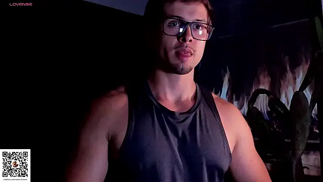 ADAM BOUTON  online show from 29, 5, 2026