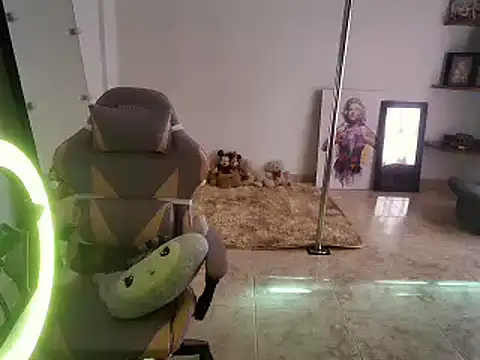 mandy berrys online show from 18, 4, 2026