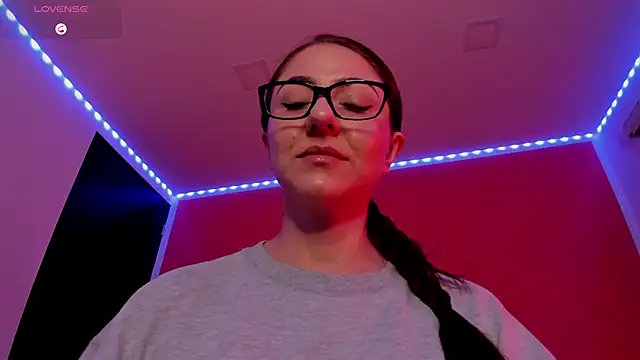Snapshot of Ich_Bin_Julia chatting on 2, 6, 2026 Ich Bin Julia online show from 2, 6, 2026