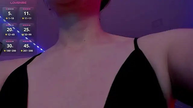 Ich Bin Julia online show from 28, 1, 2025