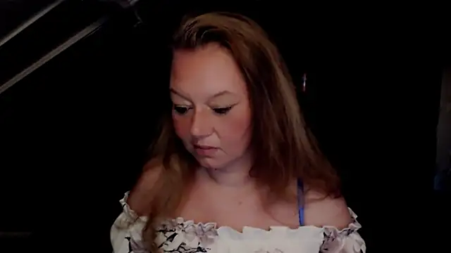 roxanna24 online show from 17, 5, 2026