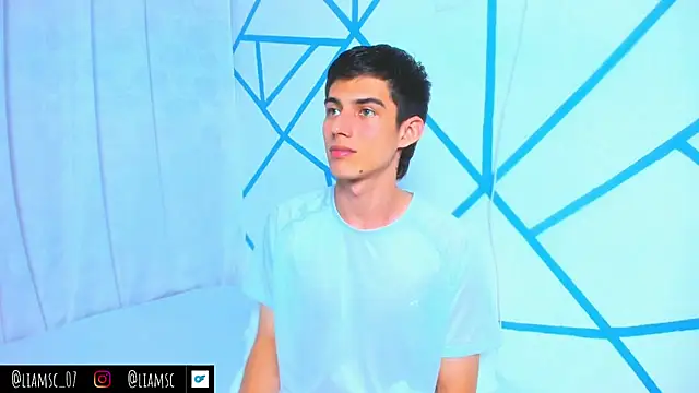 liam scott77 online show from 27, 10, 2025