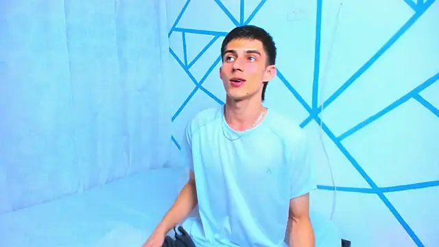 liam scott77 online show from 5, 11, 2025