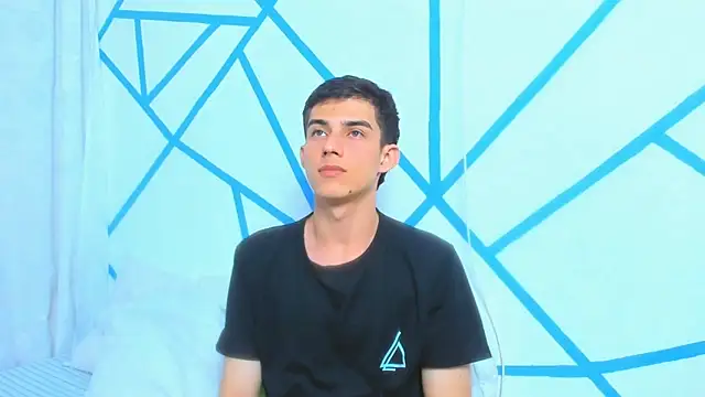 liam scott77 online show from 6, 2, 2025