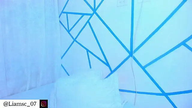 liam scott77 online show from 8, 11, 2025