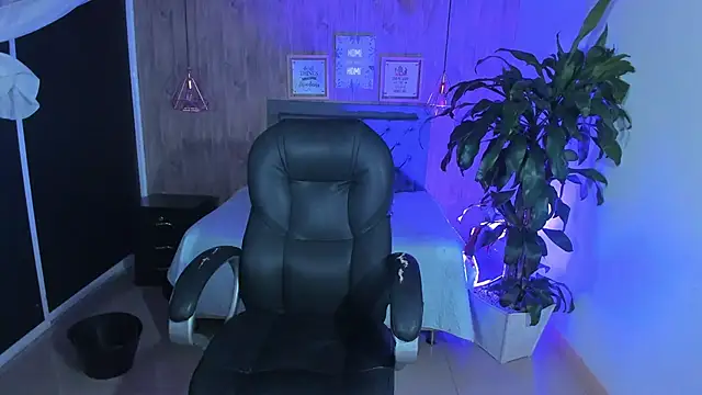 Snapshot of Wendy-lovee chatting on 17, 3, 2025 Wendy-lovee online show from 17, 3, 2025