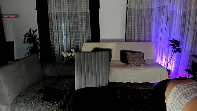 DevonShaw  online show from 29, 5, 2026