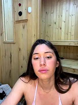 Snapshot of Barbielatinas chatting on 9, 9, 2025 Barbielatinas online show from 9, 9, 2025