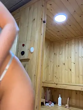 Snapshot of Barbielatinas chatting on 12, 10, 2025 Barbielatinas online show from 12, 10, 2025