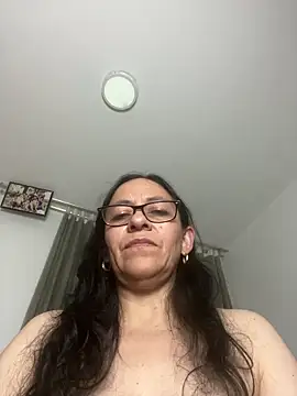 Freya Artemisa online show from 11, 3, 2025