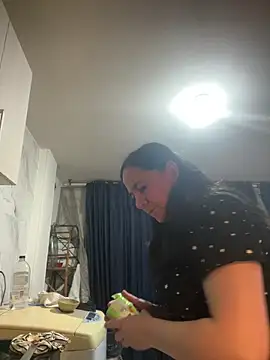 Freya Artemisa online show from 11, 2, 2026