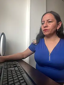 Freya Artemisa online show from 7, 10, 2025