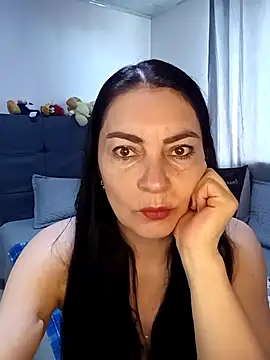 renata hot1 online show from 12, 5, 2026