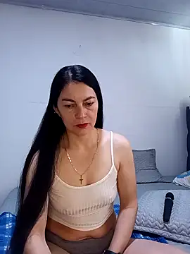 Snapshot of renata_hot1 chatting on 6, 2, 2026 renata hot1 online show from 6, 2, 2026