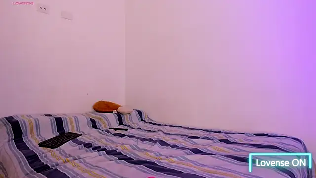 Apriilpeach  online show from 16, 1, 2025