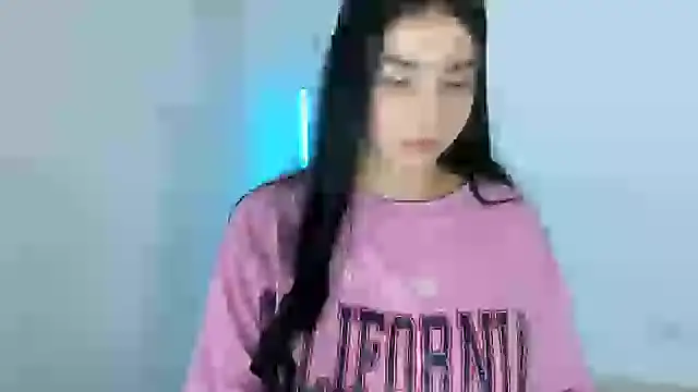 Snapshot of Natasha_su_ chatting on 17, 9, 2025 Natasha su online show from 17, 9, 2025