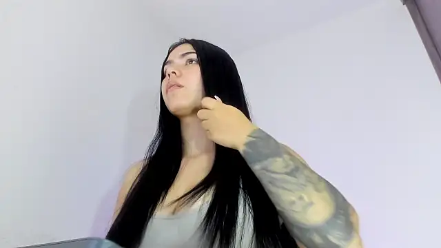 Natasha su  online show from 24, 9, 2025