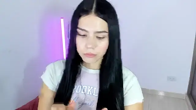 Natasha su  online show from 14, 10, 2025