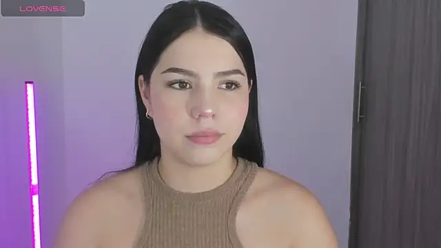 Natasha su  online show from 7, 3, 2026