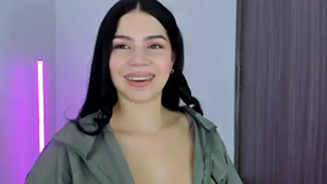 Natasha su  online show from 26, 10, 2025