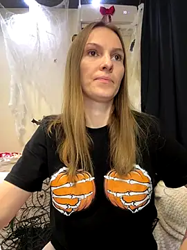 RachelBelI online show from 13, 10, 2025