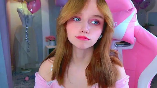 b4by LoL1 online show from 23, 11, 2025