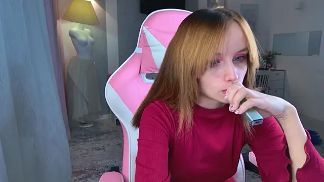 b4by LoL1 online show from 15, 11, 2025