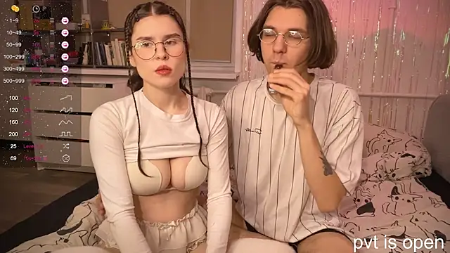 passiondesire  online show from 5, 2, 2026