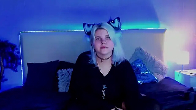 JoannLowe online show from 13, 3, 2025